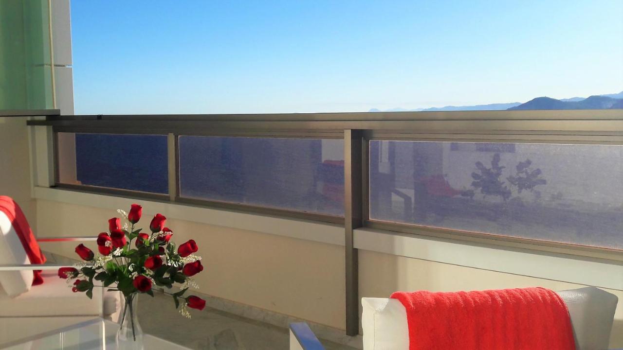 Gemelos Sealine * Benidorm